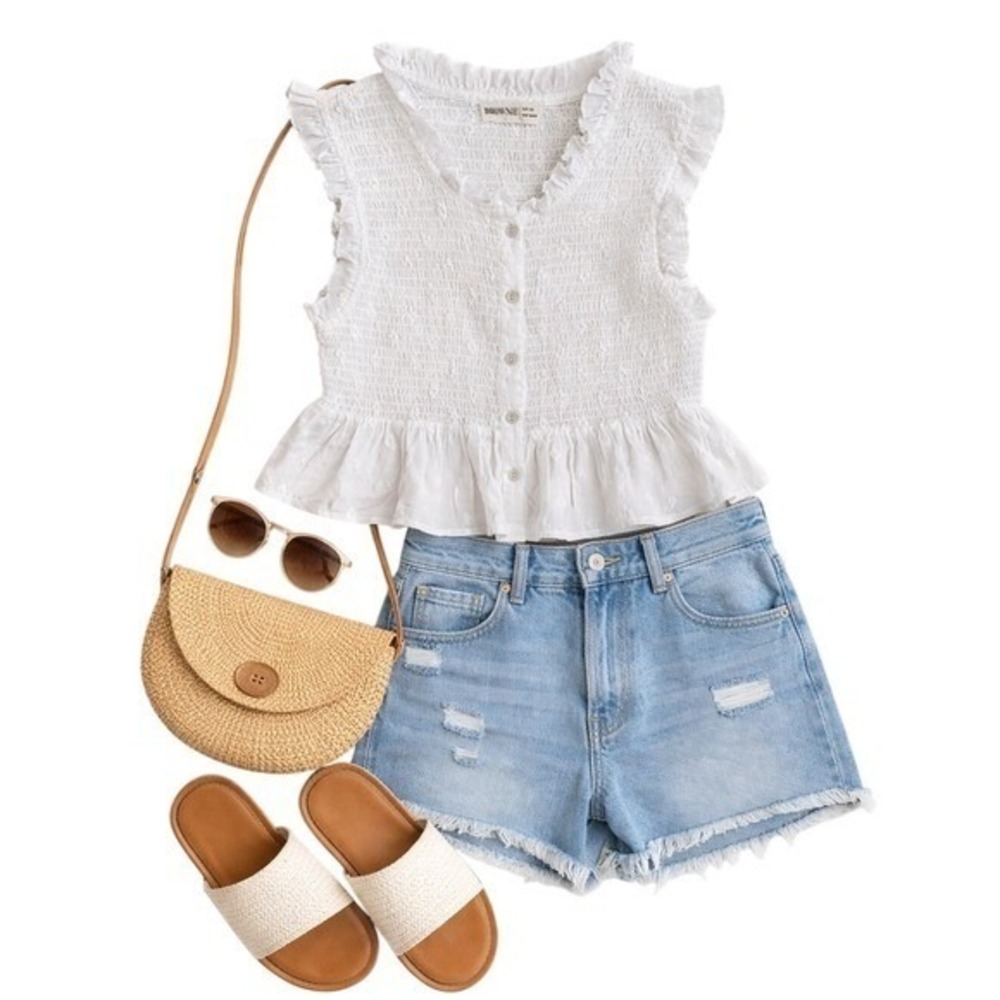 Brownie Spain White Smocked Peplum‎ Top Sleeveless Ruffle Button Front XS